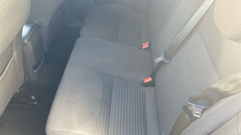 Ford Focus 1.0 EcoBoost 125 Titanium 5dr Petrol Hatchback